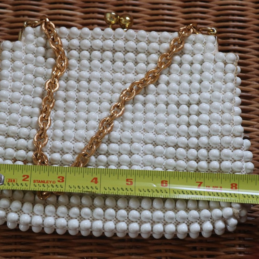 White Beaded style vintage purse - Picture 7 of 10